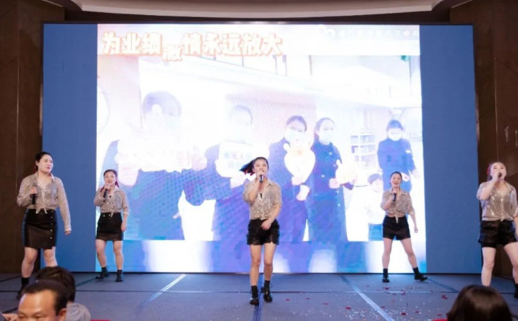 精彩回顾|2023年度禧月荟月子中心企业年会圆满落幕！14